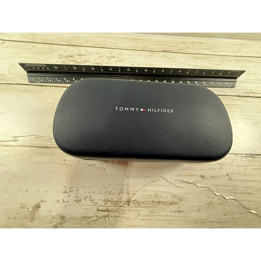 Tommy Hilfiger Navy Blue Hard Shell Eyeglasses Case Blue Felt Lining‎ Logo